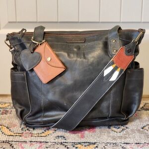 Nena & co messenger bag full slate TPB